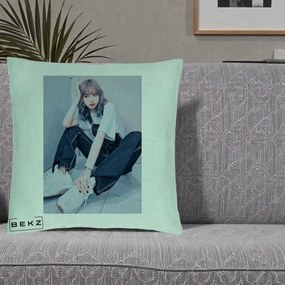 Perna Personalizata K-pop BLACKPINK Lisa, 40x40 cm, Verde Menta, Husa Detasabila, Perna Inclusa, BEKZ®