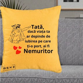 Cadou pentru Tata - Perna Personalizata Tata Nemuritor Supererou cu Masca, 40x40 cm, Galben, Husa Detasabila, Perna Inclusa, BEKZ®