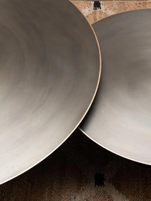 Set 2 măsuțe de cafea rotunde din metal, gri, cu bază cilindrică și muchie aurie, finisaj periat, 35 x 120 cm, „Calgary”