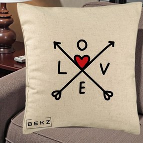 Perna Decorativa Love cu Sageti Incrucisate si Inima Rosie, 40x40 cm, Bej, Husa Detasabila, Perna Inclusa, BEKZ®