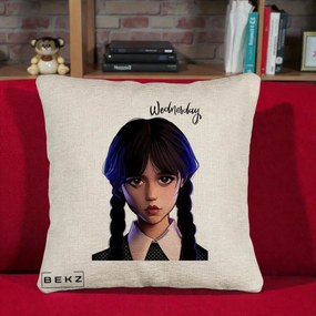 Perna Personalizata Wednesday Addams Portret Realist, 40x40 cm, Bej Canapea, Husa Detasabila, Perna Inclusa, BEKZ®