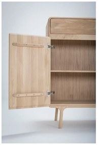 Comodă cu sertar din lemn masiv de stejar Gazzda Fawn