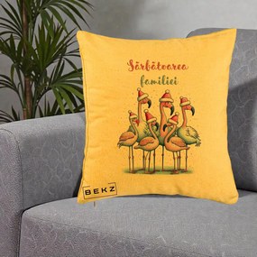 Perna Decorativa Flamingo Craciun Sarbatoarea Familiei, 40x40 cm, Galben, Husa Detasabila, Perna Inclusa, BEKZ®