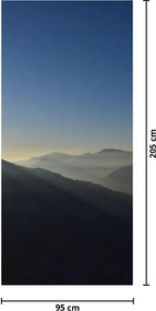 Fototapet pentru ușă - Desupra crestelor montane (95x205cm)