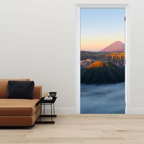 Fototapet pentru ușă - Munții Bromo din Indonezia (95x205cm)