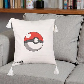 Perna Personalizata Pokeball Rosie, 40x40 cm, Bej cu Franjuri, Husa Detasabila, Perna Inclusa, BEKZ®