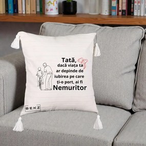 Cadou pentru Tata - Perna Personalizata Tata Nemuritor Bicicleta, 40x40 cm, Bej cu Franjuri, Husa Detasabila, Perna Inclusa, BEKZ®