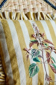 Pernă decorativă din bumbac cu volane și imprimeu floral brodat manual, 35x35 cm „Camila”