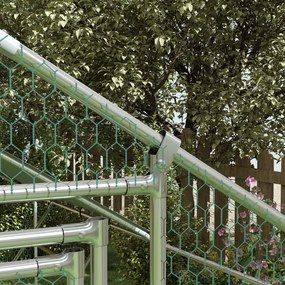 PawHut Coteț pentru Găini cu Copertină Impermeabilă și Rezistentă la UV, 300x200x195 cm, Argintiu | Aosom Romania