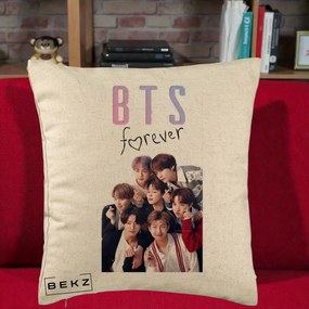 Perna Personalizata K-pop BTS Forever cu Foto Grup Negru, 40x40 cm, Bej, Husa Detasabila, Perna Inclusa, BEKZ®
