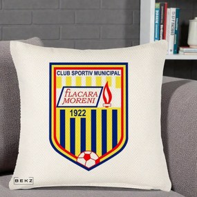 Perna Personalizata CSM Flacara Moreni 1922 Fotbal, 40x40 cm, Crem Reliefat, Husa Detasabila, Perna Inclusa, BEKZ®