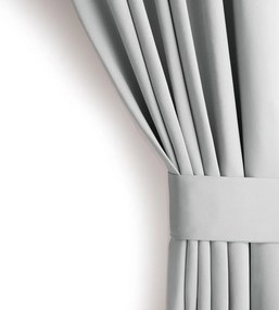 Draperie gri deschis termoizolantă/dimout (semi-opacă) 140x270 cm Kierra – Restilo