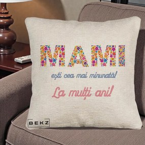 Cadou pentru Mama - Perna Personalizata Mami Esti Cea mai Minunata La Multi Ani cu Litere Florale, 40x40 cm, Bej Canapea, Husa Detasabila, Perna Inclusa, BEKZ®
