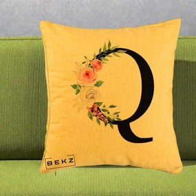 Cadou Personalizat - Perna Personalizata Monograma Florala Litera Q, 40x40 cm, Galben, Husa Detasabila, Perna Inclusa, BEKZ®