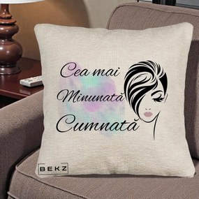 Cadou pentru Cumnata - Perna Personalizata Cea mai Minunata Cumnata cu Silueta Dama si Pete Multicolor, 40x40 cm, Bej Canapea, Husa Detasabila, Perna Inclusa, BEKZ®