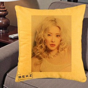 Perna Personalizata K-pop BLACKPINK Rose, 40x40 cm, Galben, Husa Detasabila, Perna Inclusa, BEKZ®