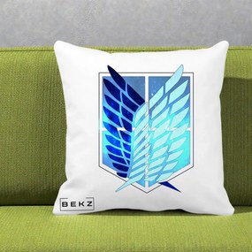 Perna Personalizata Attack on Titan Wings of Freedom, 40x40 cm, Alba Mata, Husa Detasabila, Perna Inclusa, BEKZ®