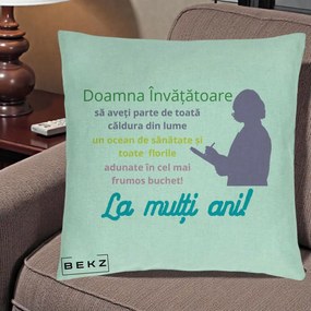 Cadou pentru Invatatoare - Perna Personalizata Doamna Invatatore La Multi Ani cu Silueta si Text Colorat, 40x40 cm, Verde Menta, Husa Detasabila, Perna Inclusa, BEKZ®