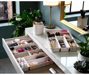 Organizatoare de baie bej 7 buc. Viva – Joseph Joseph