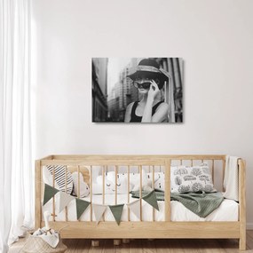Tablou pe sticlă cu femeie (70x50 cm)