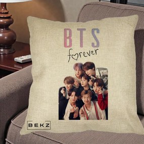 Perna Personalizata K-pop BTS Forever cu Foto Grup Negru, 40x40 cm, Crem, Husa Detasabila, Perna Inclusa, BEKZ®