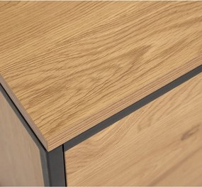 Comodă în culoare naturală cu aspect de lemn de stejar 104,5x80x45 cm Cesura – Unique Furniture