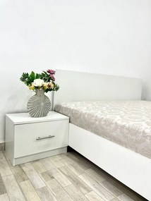 Dormitor Albania Alb cu Pat Matrimonial Alb si Saltea 160 cm x 200 cm , Dulap Usi Glisante Alb 150 cm x 200 cm si Noptiere Albe