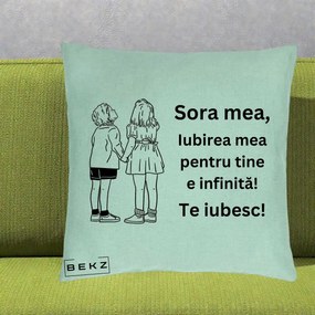 Cadou pentru Sora - Perna Personalizata Sora Mea Te Iubesc Copii Tinand Maini Line Art, 40x40 cm, Verde Menta, Husa Detasabila, Perna Inclusa, BEKZ®