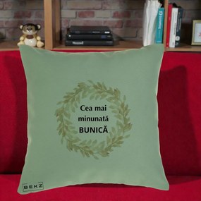 Cadou pentru Bunica - Perna Personalizata Cea Mai Minunata Bunica Coronita Frunze Acuarela, 40x40 cm, Verde, Husa Detasabila, Perna Inclusa, BEKZ®
