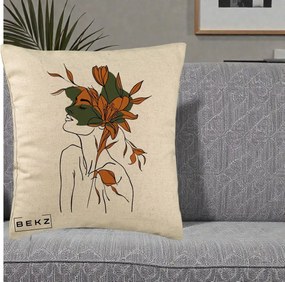 Perna Decorativa Portret Feminin Crin Auriu, 40x40 cm, Bej, Husa Detasabila, Perna Inclusa, BEKZ®