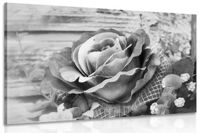 Tablou trandafir vintage în design alb-negru
