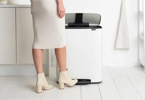 Cos de gunoi Brabantia Bo Pedal 1003182, 60 l, Inchidere usoara, Baza antiderapanta, Alb