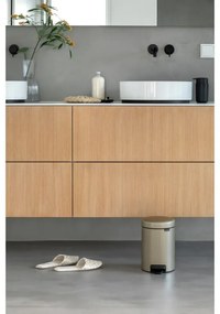Cos de gunoi cu pedala Brabantia NewIcon 1003195, 3 L, Inchidere lina, Baza antiderapanta, Auriu metalic