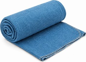 Patura fleece STRIA, albastra deschis Dimensiune: 150 x 200 cm