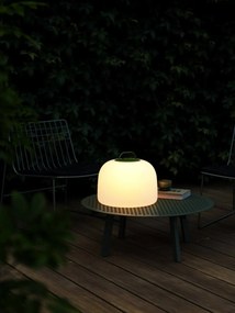 Lampa LED portabila de exterior design nordic IP65 Kettle To-Go Battery green