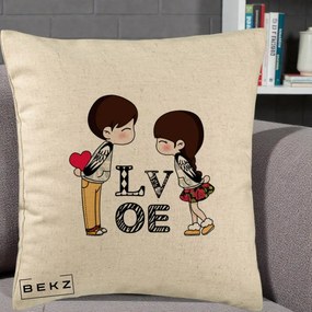 Cadou Romantic - Perna Personalizata Cuplu Kawaii LOVE, 40x40 cm, Bej, Husa Detasabila, Perna Inclusa, BEKZ®