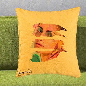 Perna Decorativa Portret Femeie Fragmentat Colorat, 40x40 cm, Galben, Husa Detasabila, Perna Inclusa, BEKZ®