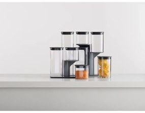 Recipiente 5 buc. pentru alimente Podium – Joseph Joseph