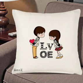 Cadou Romantic - Perna Personalizata Cuplu Kawaii LOVE, 40x40 cm, Crem Reliefat, Husa Detasabila, Perna Inclusa, BEKZ®
