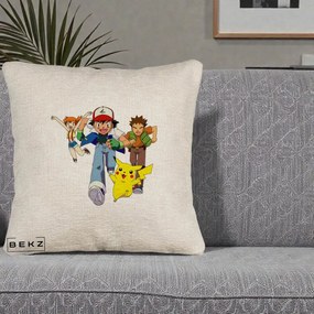 Perna Personalizata Pokemon Ash Misty Brock si Pikachu, 40x40 cm, Bej Canapea, Husa Detasabila, Perna Inclusa, BEKZ®