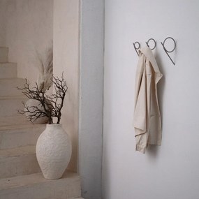 Cârlig taupe de montat pe perete din oțel Tuba M – Spinder Design