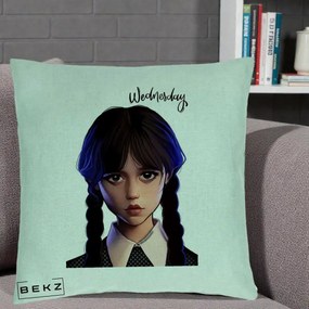 Perna Personalizata Wednesday Addams Portret Realist, 40x40 cm, Verde Menta, Husa Detasabila, Perna Inclusa, BEKZ®
