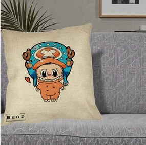 Perna Personalizata Labubu x Tony Tony Chopper, 40x40 cm, Crem, Husa Detasabila, Perna Inclusa, BEKZ®