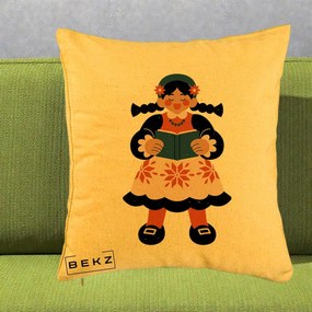 Perna Personalizata Fetita cu Carte Ilustratie Folk, 40x40 cm, Galben, Husa Detasabila, Perna Inclusa, BEKZ®