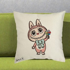 Perna Personalizata Labubu Roz cu Morisca, 40x40 cm, Ecru, Husa Detasabila, Perna Inclusa, BEKZ®