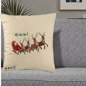 Perna Decorativa Ho Ho Ho Mos Craciun cu Sanie si Reni, 40x40 cm, Bej, Husa Detasabila, Perna Inclusa, BEKZ®