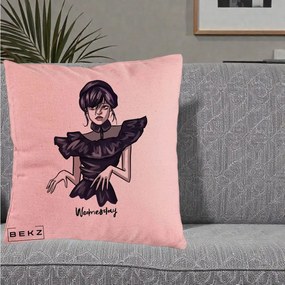 Perna Personalizata Wednesday Addams Dans Gotic, 40x40 cm, Roz, Husa Detasabila, Perna Inclusa, BEKZ®