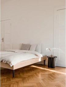 Pat matrimonial în culoare naturală din placă aglomerată de lemn cu aspect de lemn de stejar fără tăblie cu somieră 200x200 cm Streiko – noo.ma