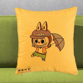 Perna Personalizata Labubu Lucky cu Umbrela, 40x40 cm, Galben, Husa Detasabila, Perna Inclusa, BEKZ®