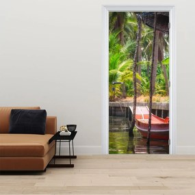 Fototapet pentru ușă - Baca de lemn pe canal (95x205cm)